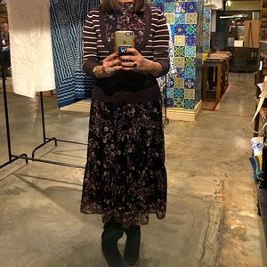 A floral Autumn 🍂 brown dress